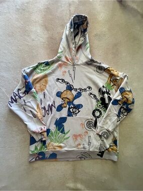 No Boundaries Graphic Hoodie